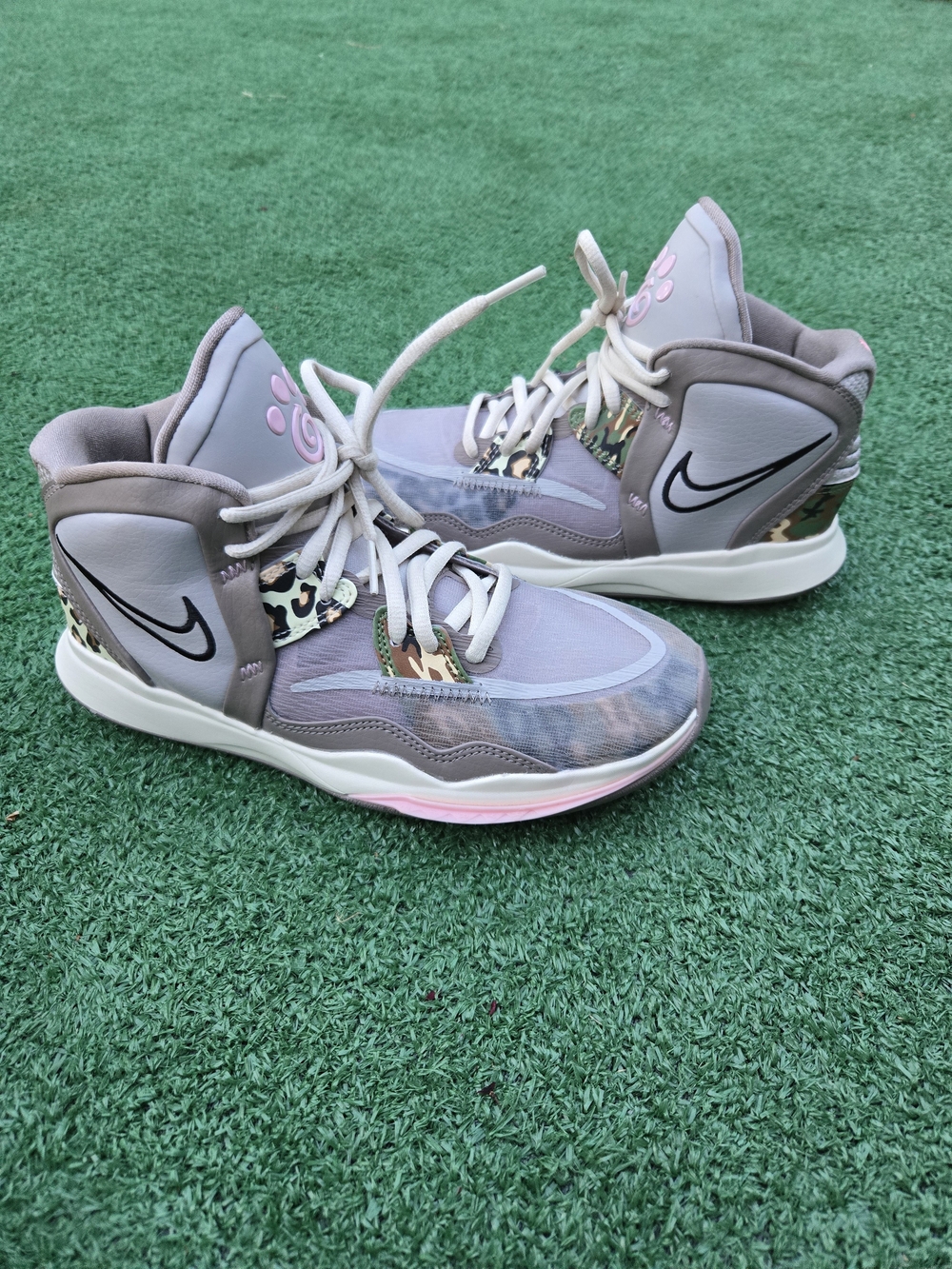 Nike Kyrie Infinity GS 'Leopard Camo' sneakers 5.5y